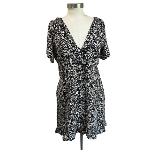 Abercrombie & Fitch Black White Spotted Flutter Sleeve Mini Dress Sz Large - Picture 2 of 10